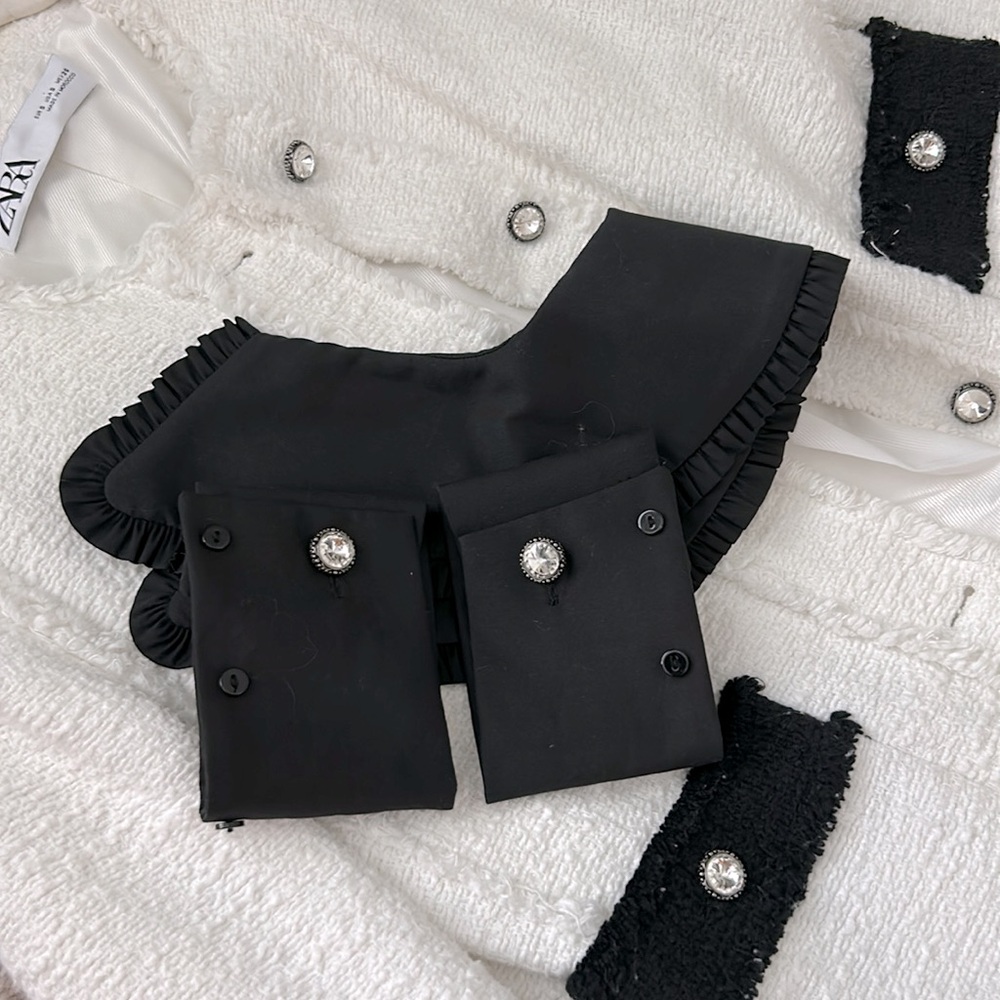ZARA BLAZER TWEED WHITE BLACK GEM BUTTONS COLLAR DETACHABLE - Picture 9 of 9